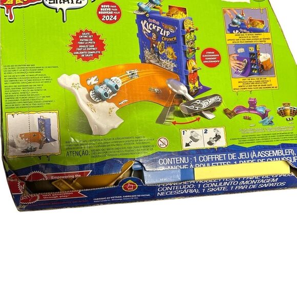 Nwt Hot Wheels Skate Tony Hawk Cereal Bowl Set packaging damaged - Picture 2 of 2